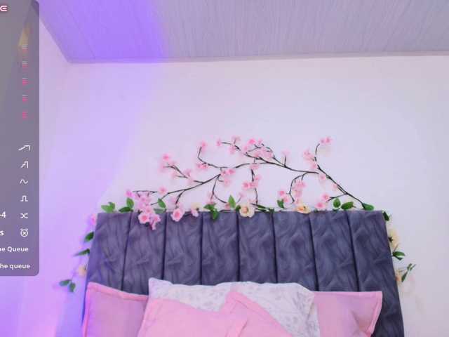 Sophieevelvet live cam on BongaCams