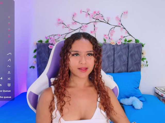 Sophieevelvet live cam on BongaCams