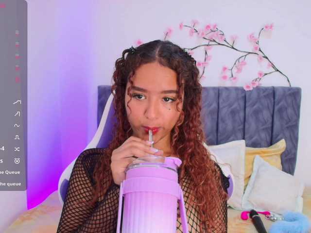 Sophieevelvet live cam on BongaCams
