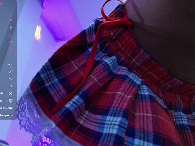 Sophieevelvet live cam on BongaCams