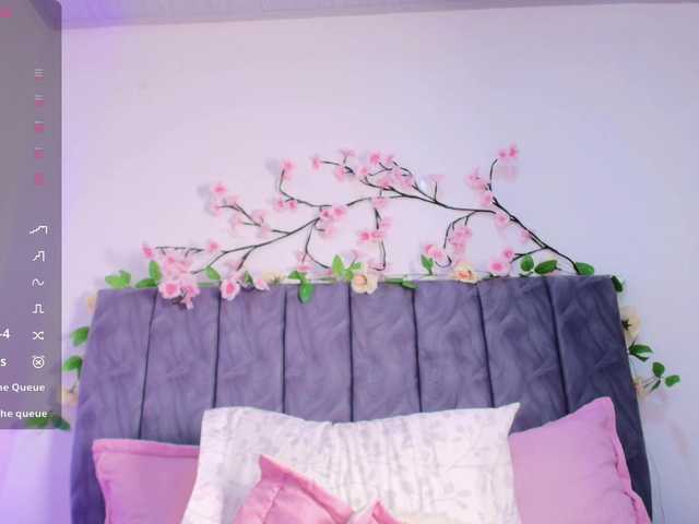 Sophieevelvet live cam on BongaCams