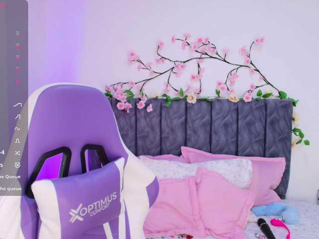 Sophieevelvet live cam on BongaCams