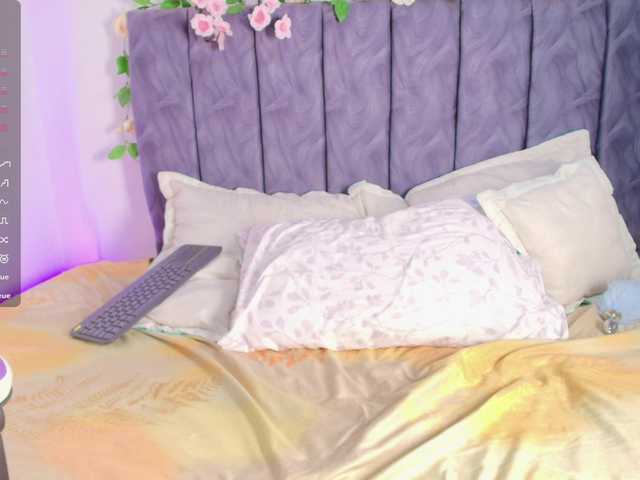 Sophieevelvet live cam on BongaCams