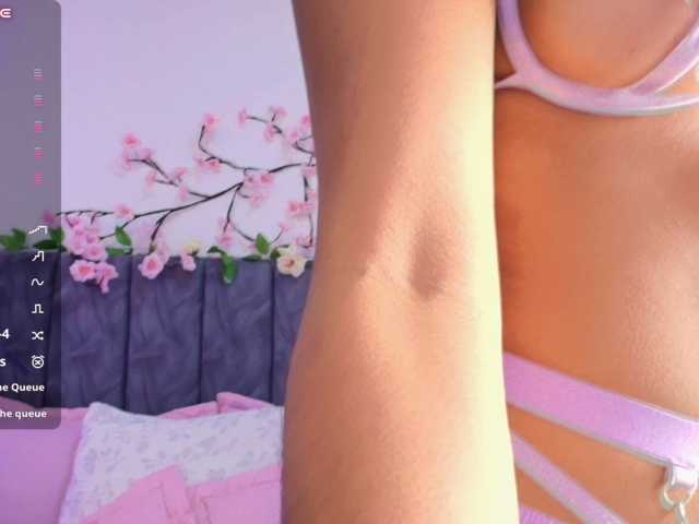 Sophieevelvet live cam on BongaCams