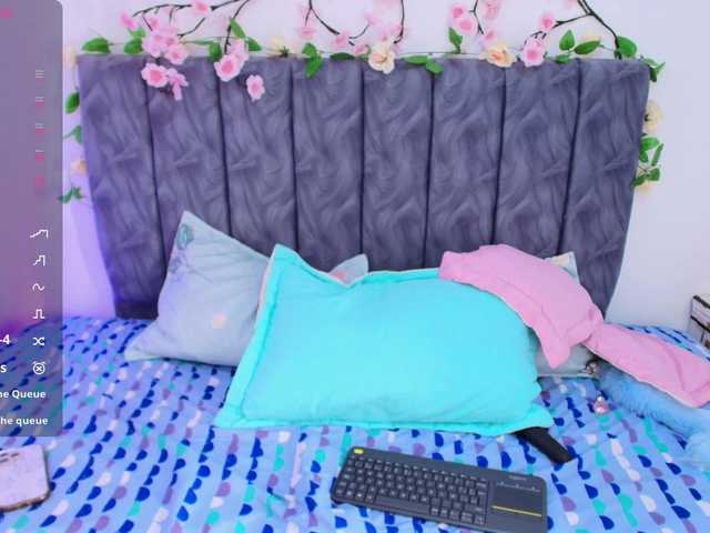 Sophieevelvet live cam on BongaCams
