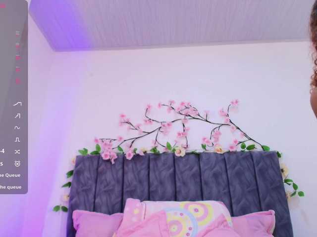 Sophieevelvet live cam on BongaCams