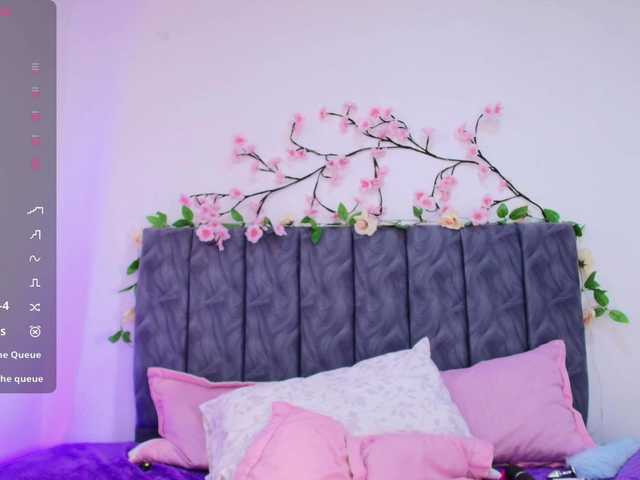 Sophieevelvet live cam on BongaCams
