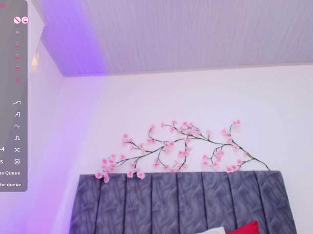 Sophieevelvet live cam on BongaCams