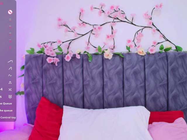 Sophieevelvet live cam on BongaCams