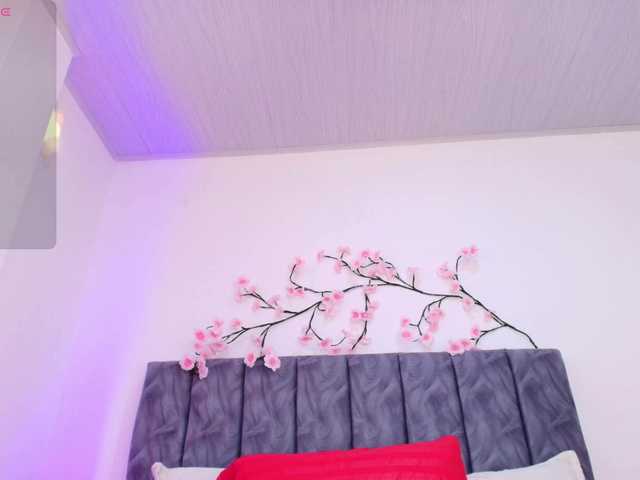 Sophieevelvet live cam on BongaCams
