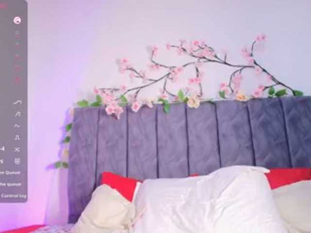 Sophieevelvet live cam on BongaCams