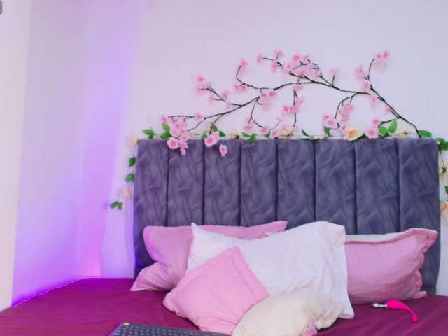 Sophieevelvet live webcam show