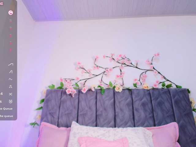 Sophieevelvet live cam on BongaCams