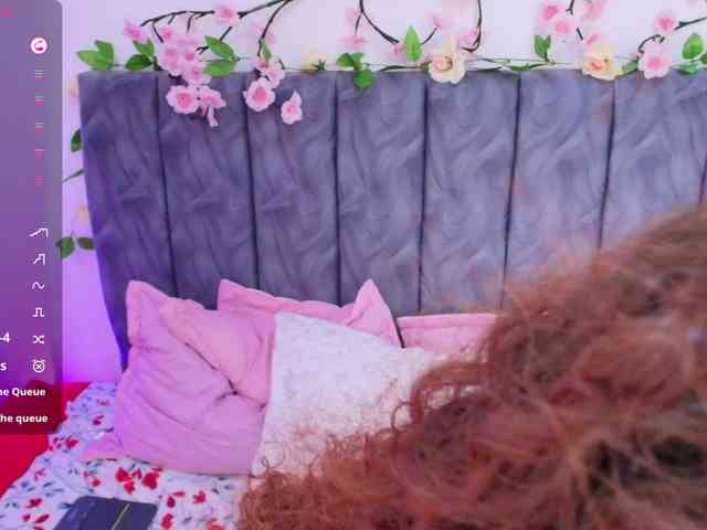 Sophieevelvet webcam