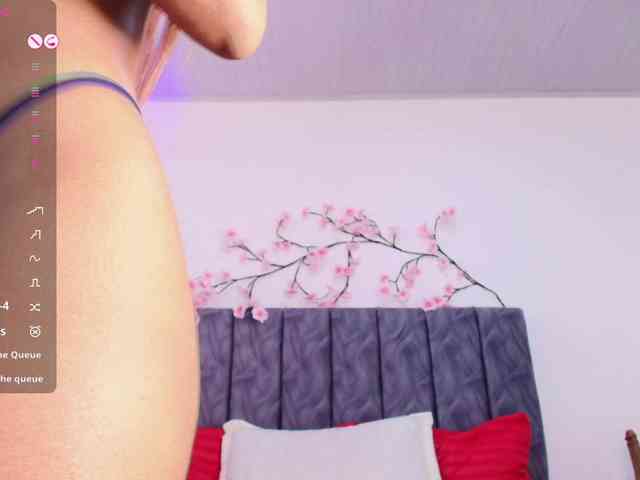 Sophieevelvet webcam