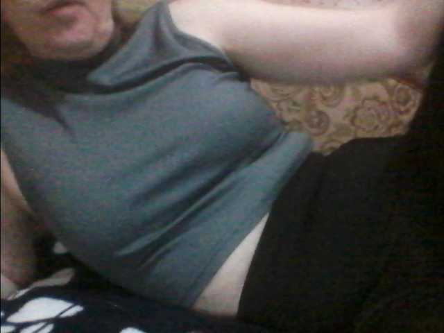 LadyNORA live cam