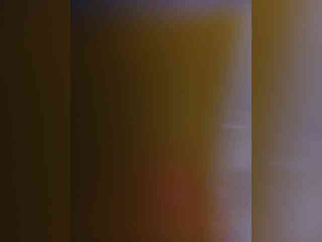 LadyNORA webcam