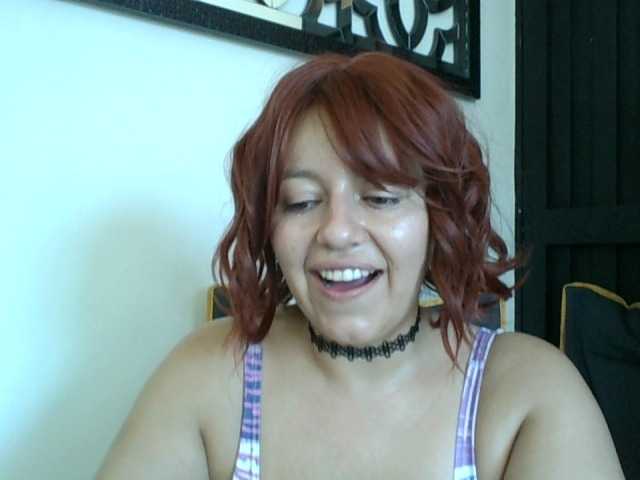 Victoriaclub11 live cam on BongaCams