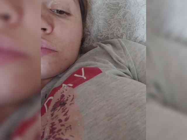 KetrinBela webcam