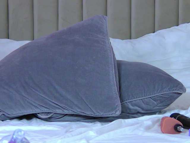 Sex chat gratuit in direct cu TessaBloom pe BongaCams