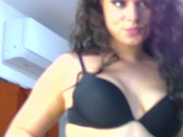 TessaBloom live cam on BongaCams