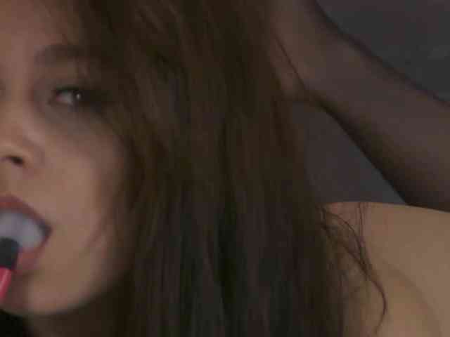 TessaBloom webcam