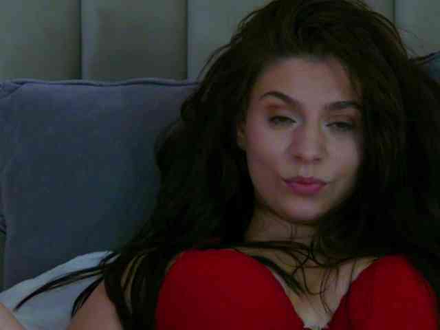 TessaBloom webcam
