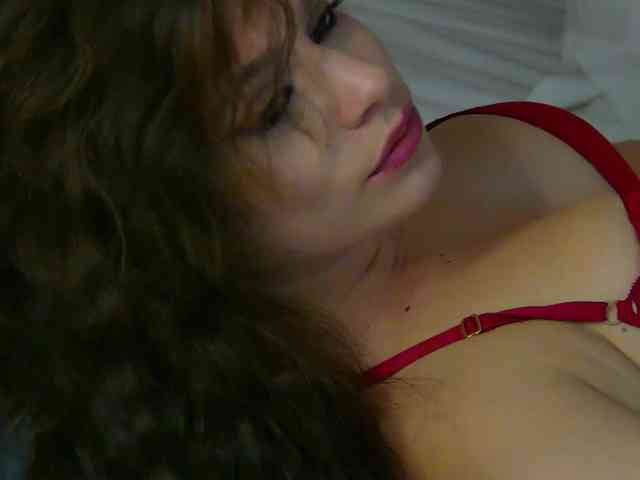 TessaBloom webcam
