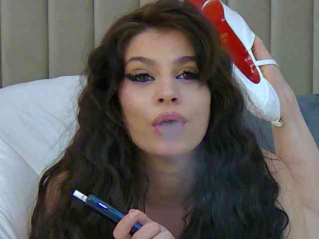 TessaBloom webcam