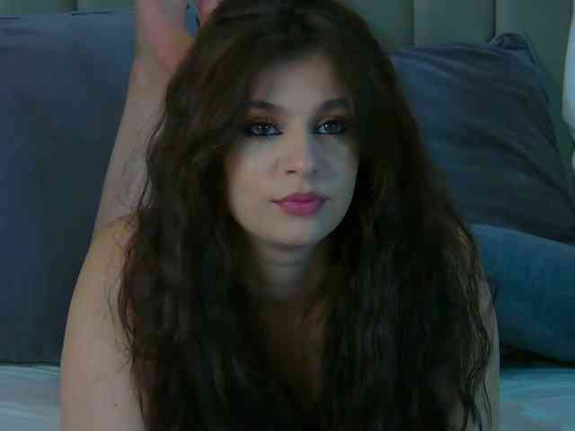 TessaBloom webcam