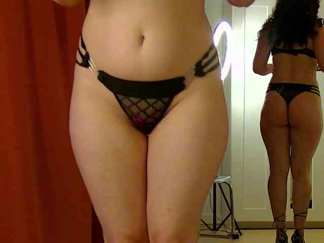 TessaBloom webcam