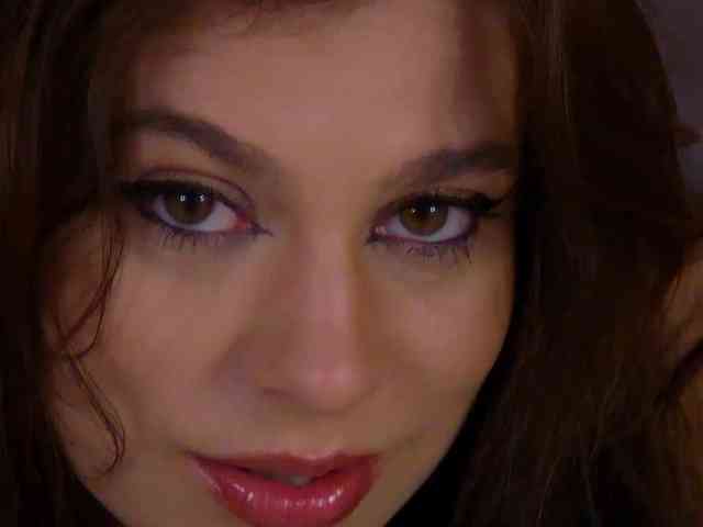 TessaBloom webcam