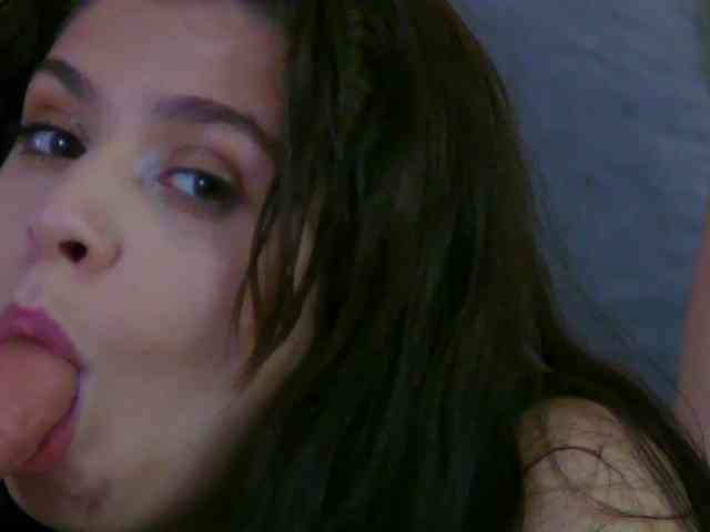 TessaBloom webcam