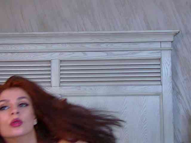 TessaBloom webcam