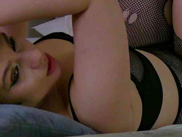 TessaBloom webcam