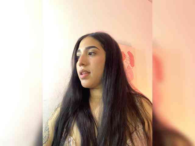 LailaBennett webcam