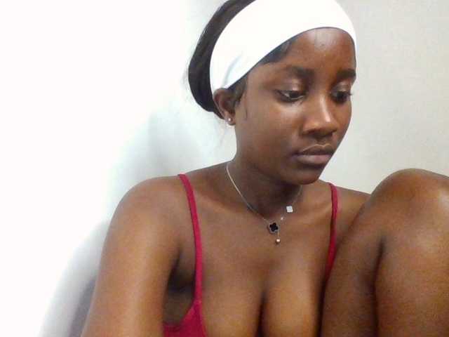 flirtyarrya live sex