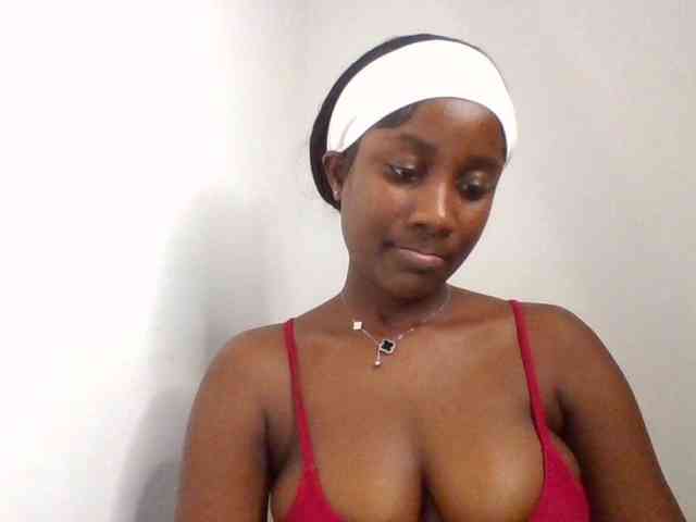 Modelo: Flirtyarrya