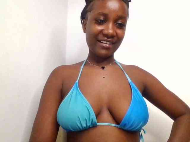 Flirtyarrya webcam