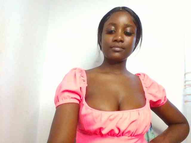 Flirtyarrya webcam