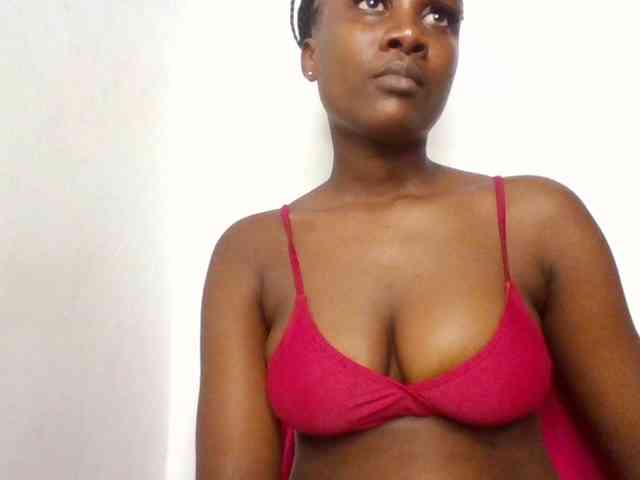 Flirtyarrya webcam