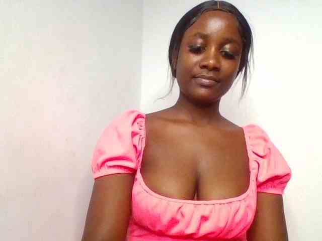 Flirtyarrya webcam