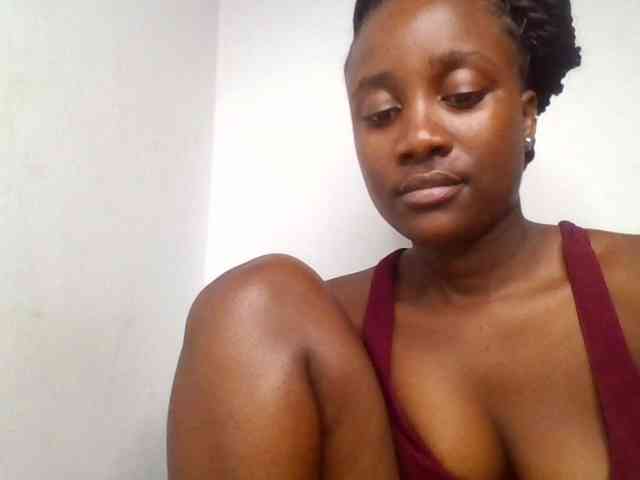 Flirtyarrya webcam