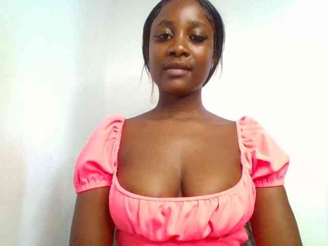 Flirtyarrya webcam