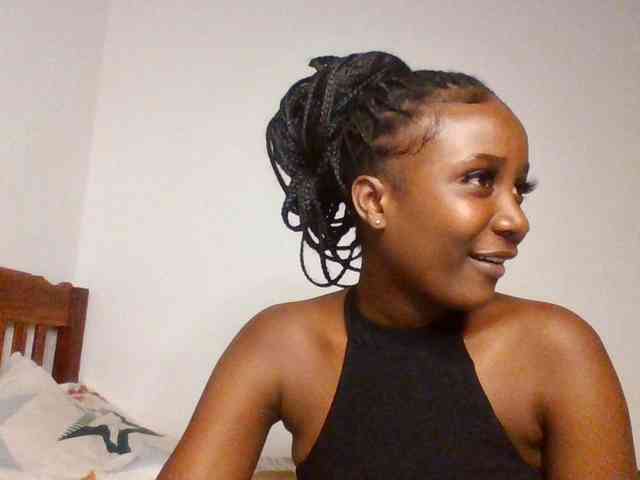 Flirtyarrya webcam