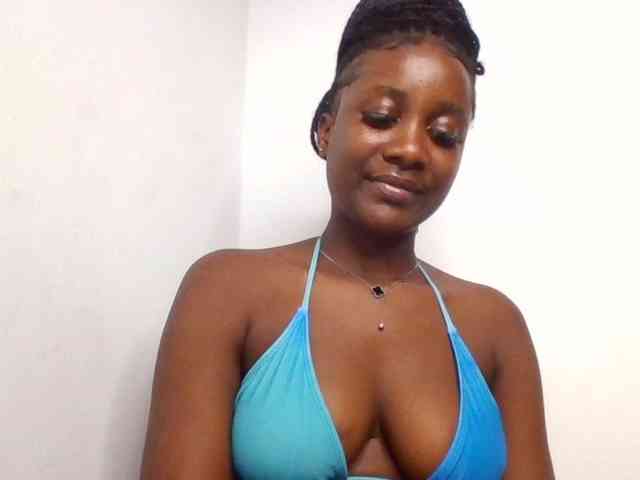 Flirtyarrya webcam