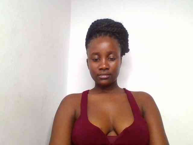 Flirtyarrya webcam