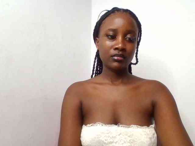 Flirtyarrya webcam