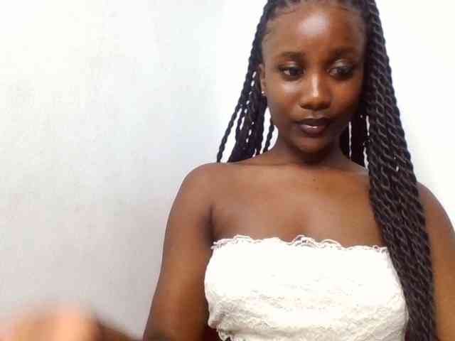 Flirtyarrya webcam