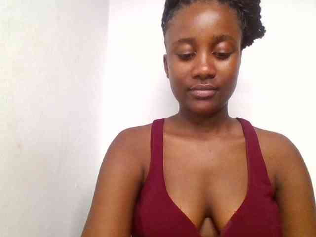 Flirtyarrya webcam